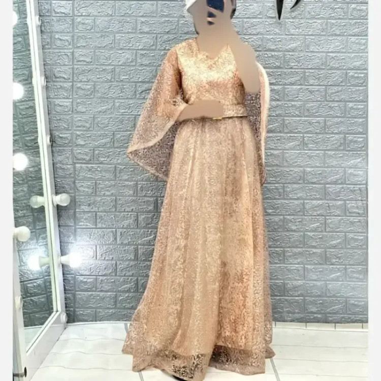پیراهن مجلسی زنانه مدل فرشته جنس شاین قد 150