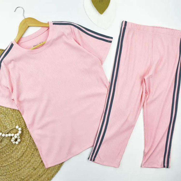 ست تیشرت و شلوارک زنانه اسپرت راه راه فانریپ کبریتی فری سایز